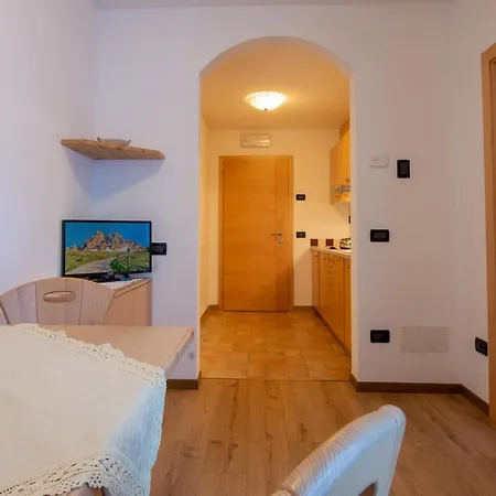 Aparthotel Ciasa Costisela
